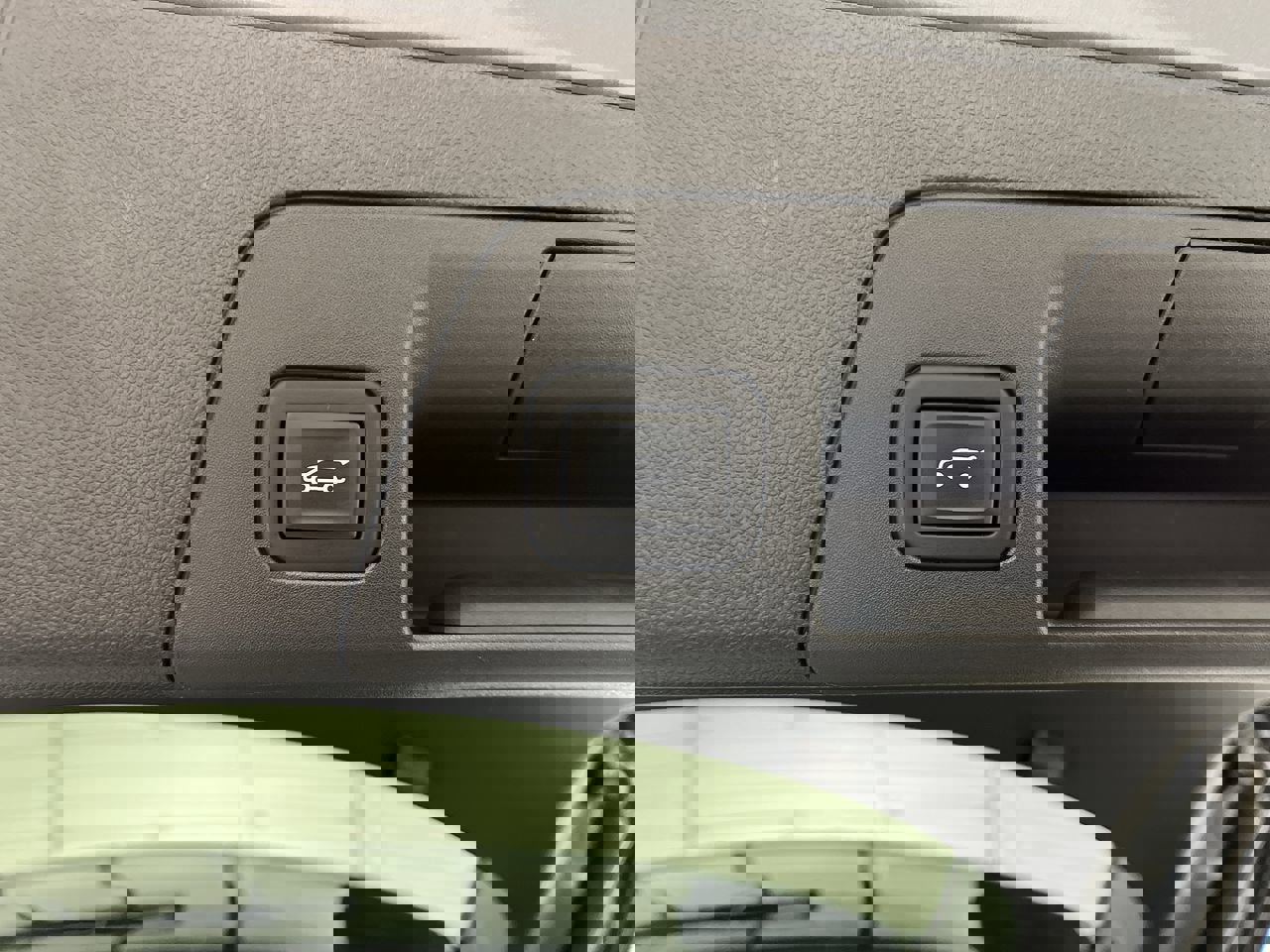 Certified 2023 Buick Envision Preferred w/ Sport Touring Package image 31