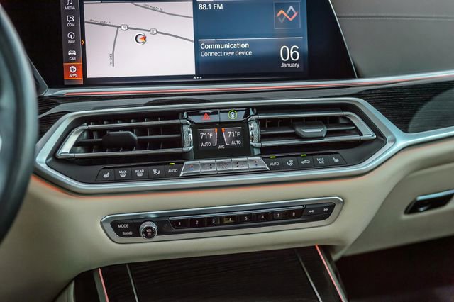 Used 2019 BMW X7 xDrive40i w/ Premium Package image 32