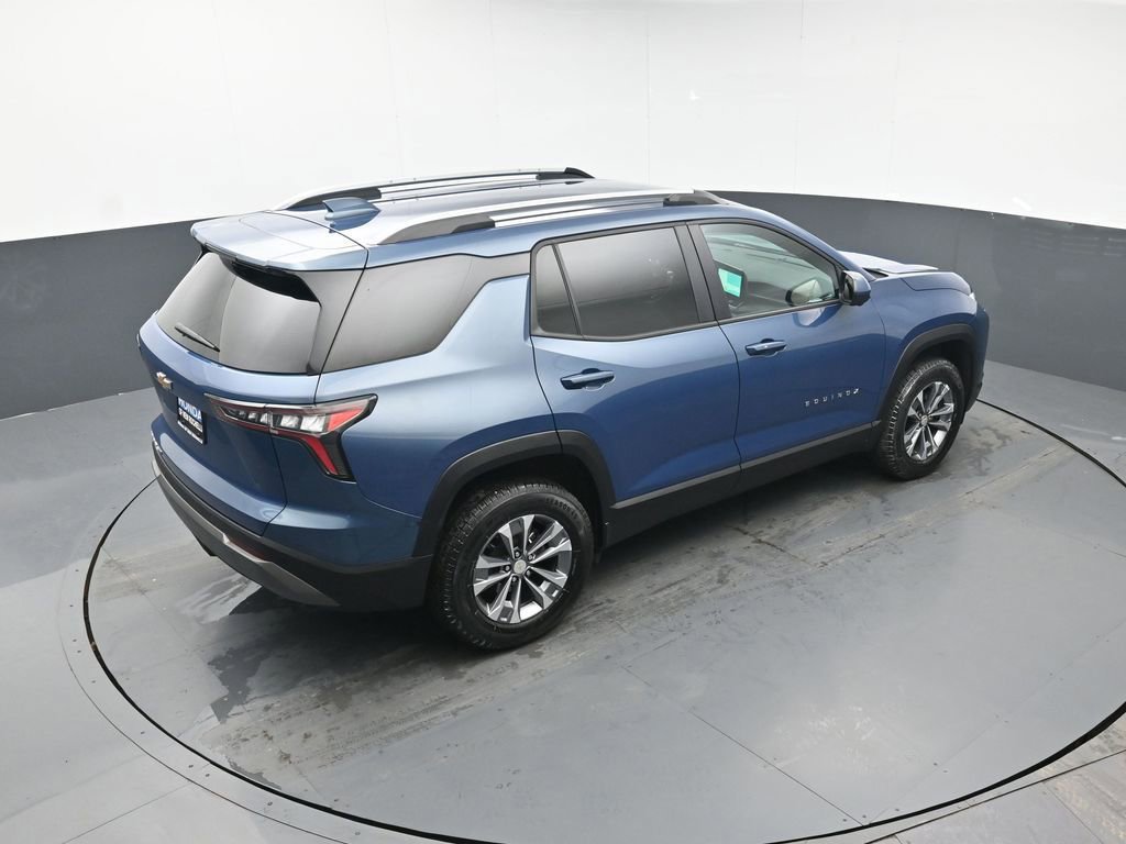 Used 2025 Chevrolet Equinox LT w/ Convenience Package II image 36