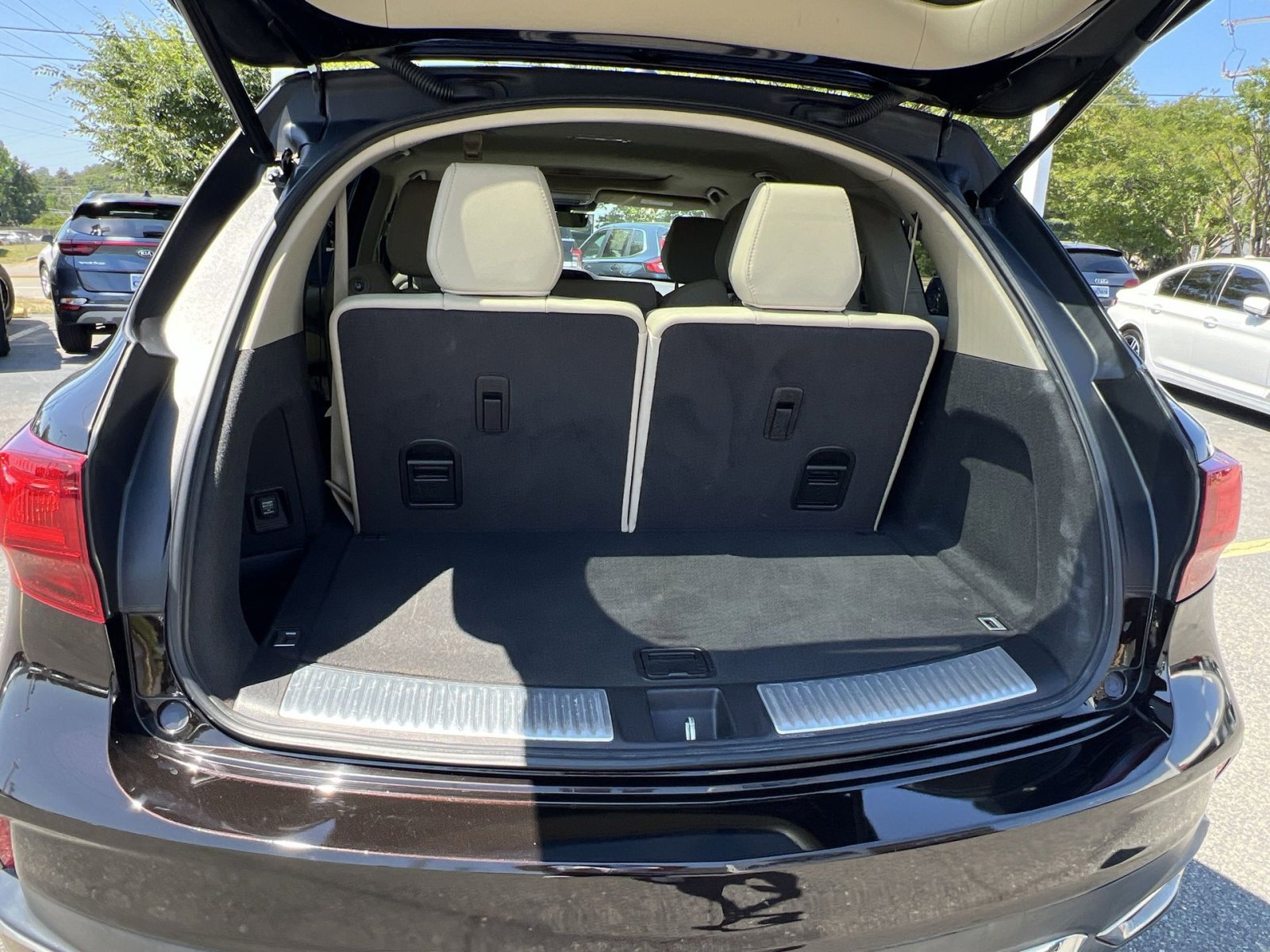 Used 2017 Acura MDX SH-AWD w/ Technology Package image 28