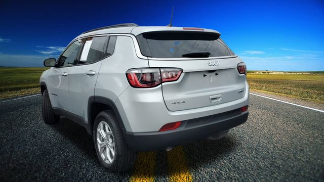 Certified 2024 Jeep Compass Latitude video 2