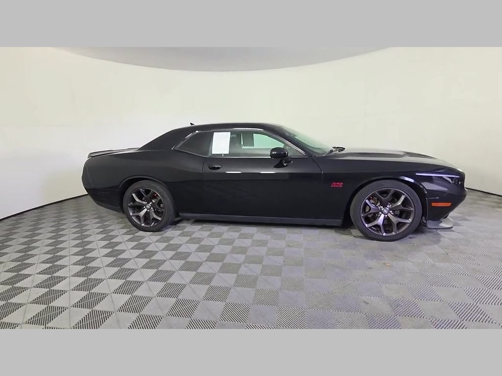 Used 2018 Dodge Challenger R/T Plus RWD image 34