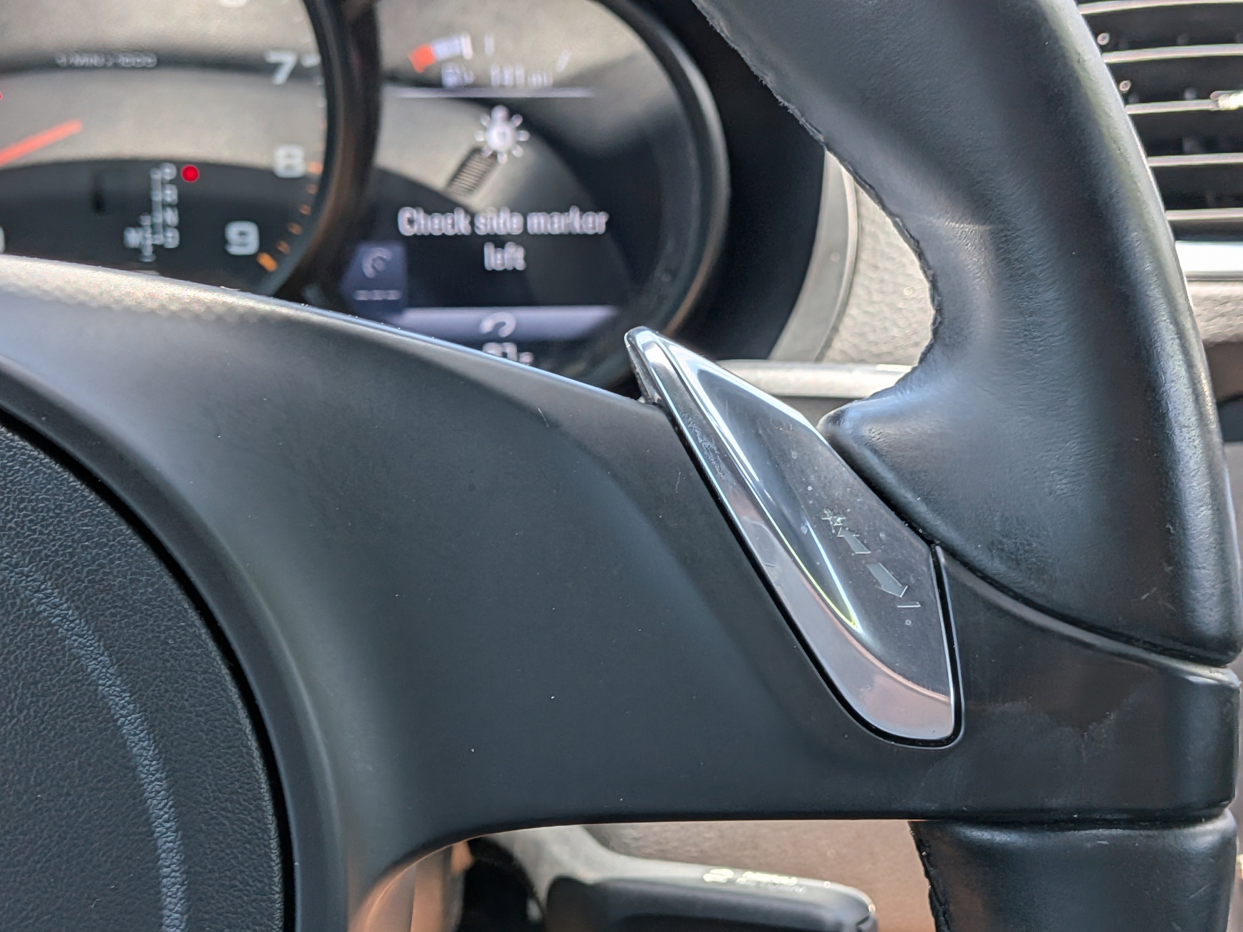 Used 2015 Porsche Boxster RWD image 22