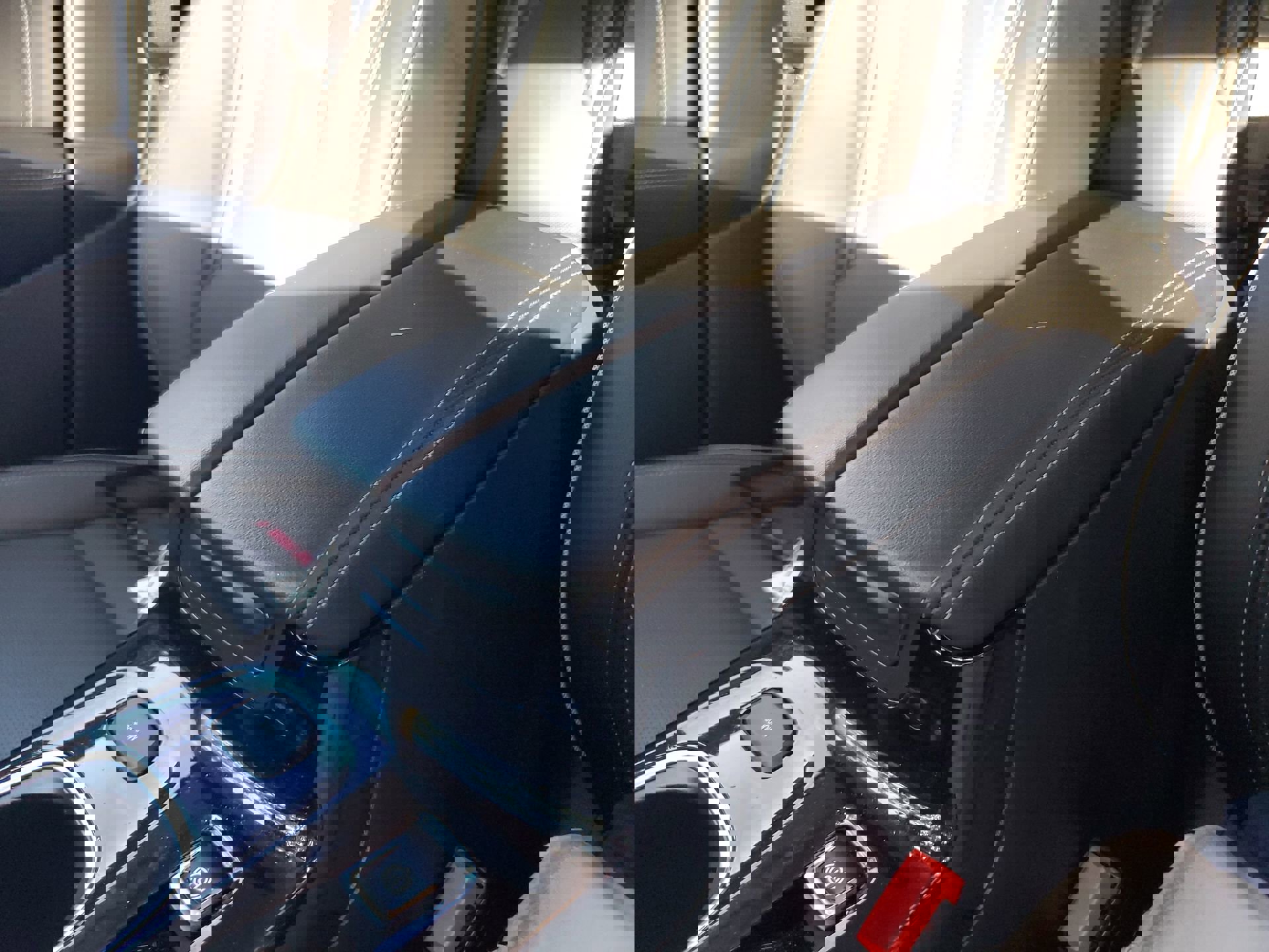 Used 2021 Buick Envision Essence image 81