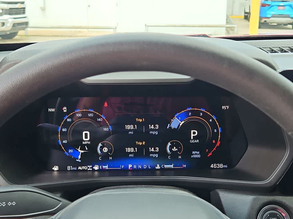 Used 2024 Chevrolet Colorado W/T AWD/4WD image 22