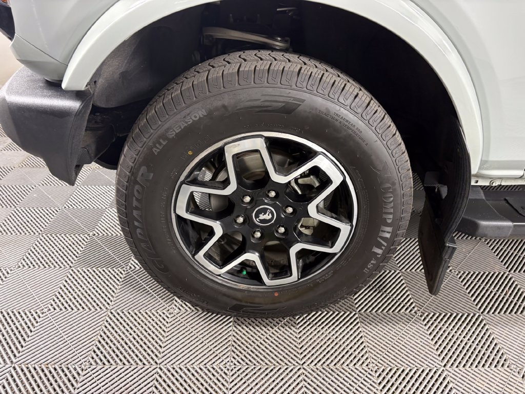 Certified 2022 Ford Bronco Outer Banks AWD/4WD image 11