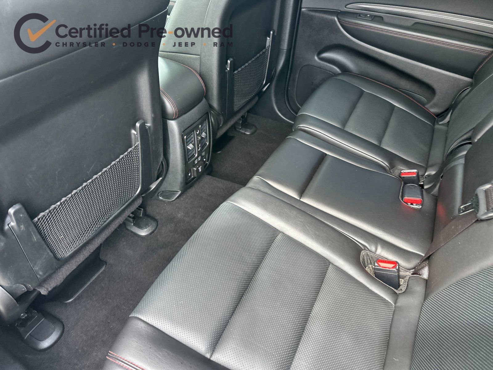 Used 2025 Dodge Durango GT image 13