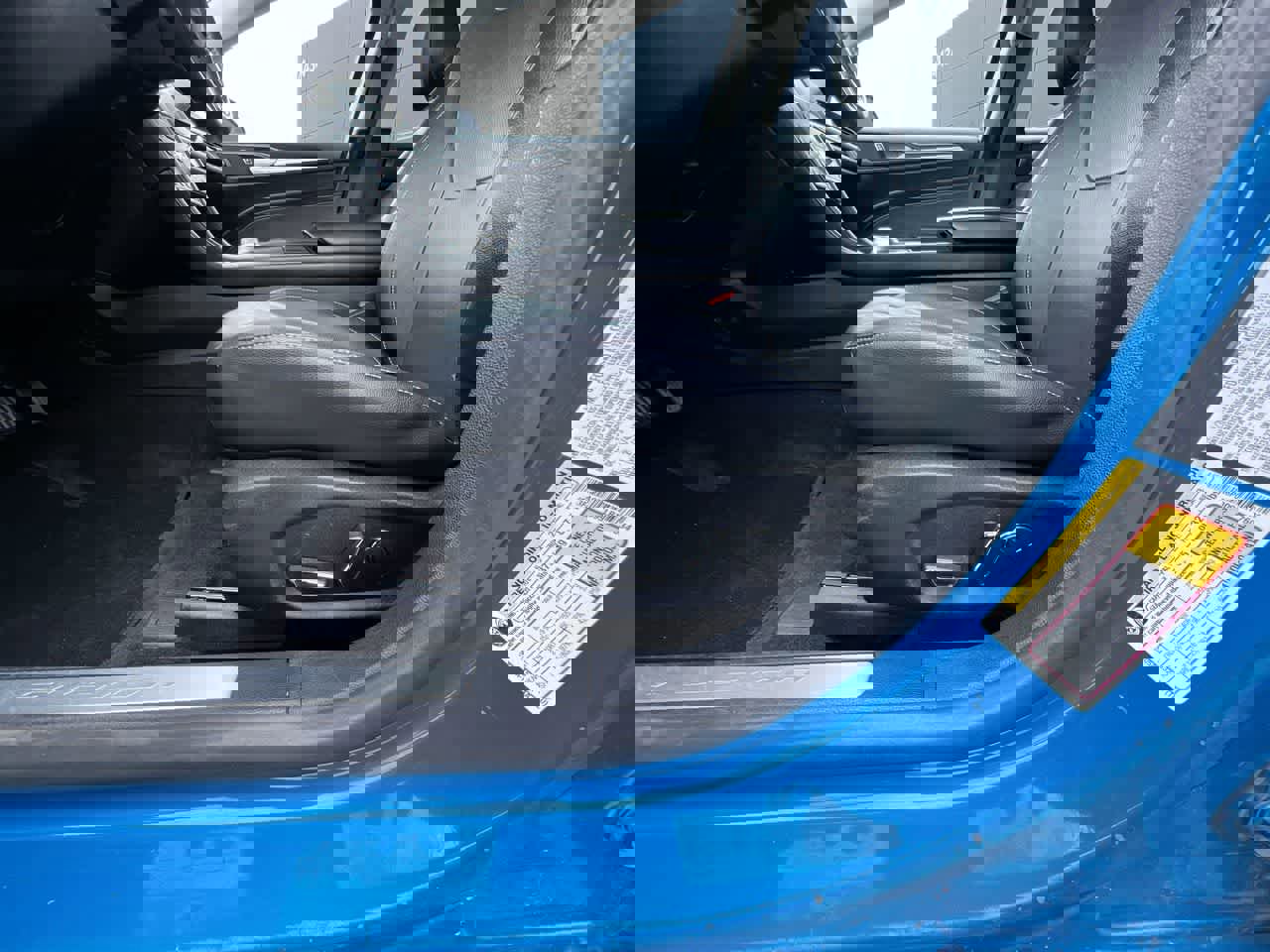 Used 2020 Ford Fusion Titanium image 12