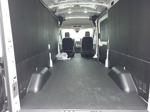 New 2026 Ford Transit 150 148 Medium Roof RWD image 6