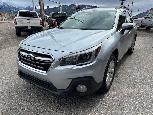 Used 2018 Subaru Outback 2.5i Premium image 4