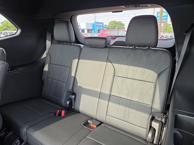 New 2026 Buick Enclave Avenir w/ Super Cruise Package AWD/4WD image 9