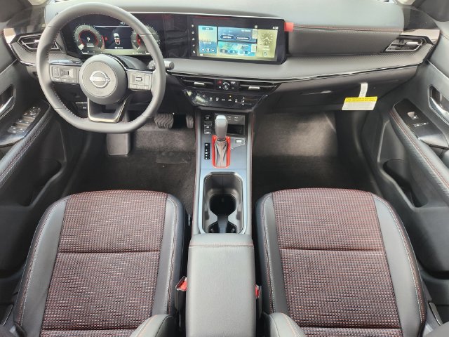 New 2025 Nissan Kicks SR FWD image 20