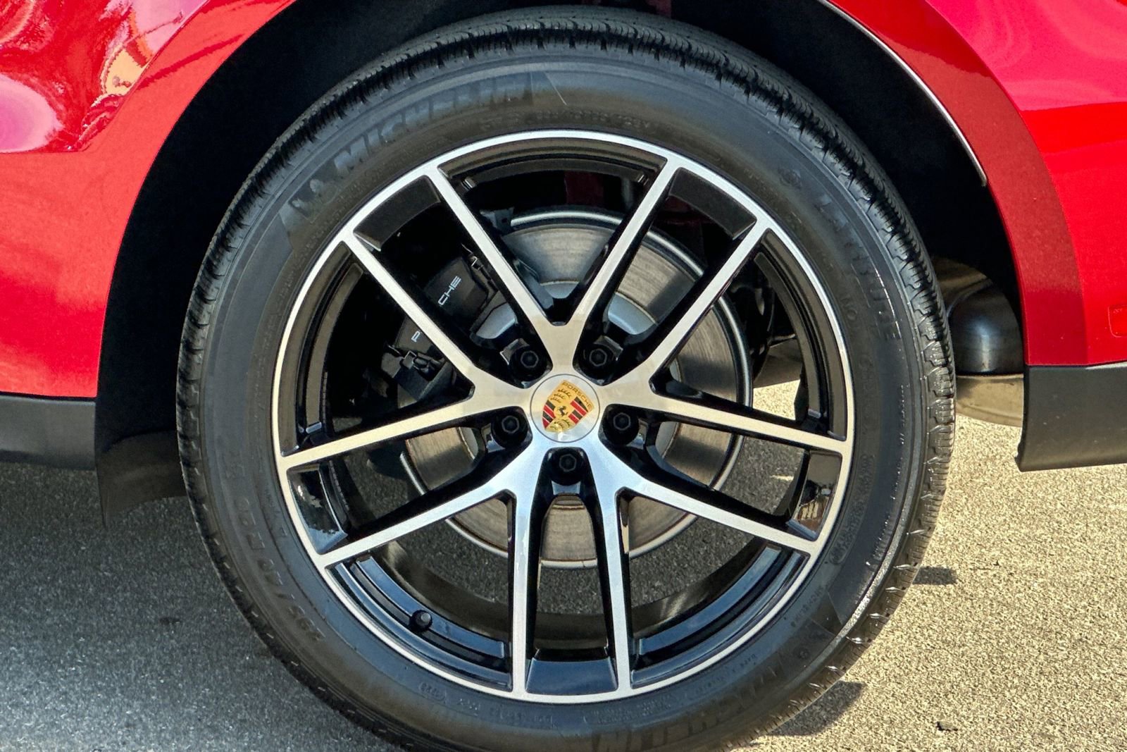 New 2026 Porsche Macan AWD/4WD image 44