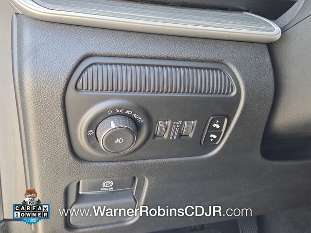 Used 2024 Jeep Wagoneer Series II w/ Flexible Seating Group image 30