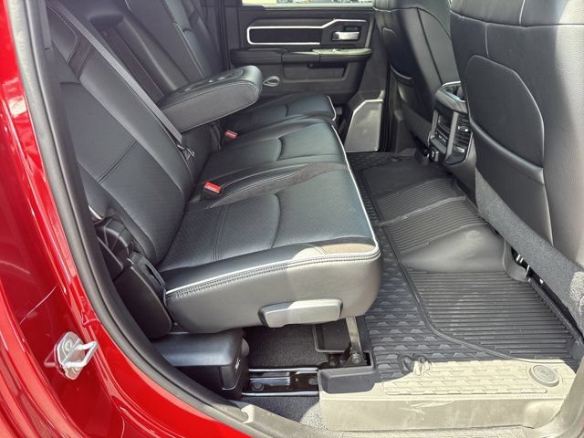 New 2026 RAM 3500 Laramie AWD/4WD image 15