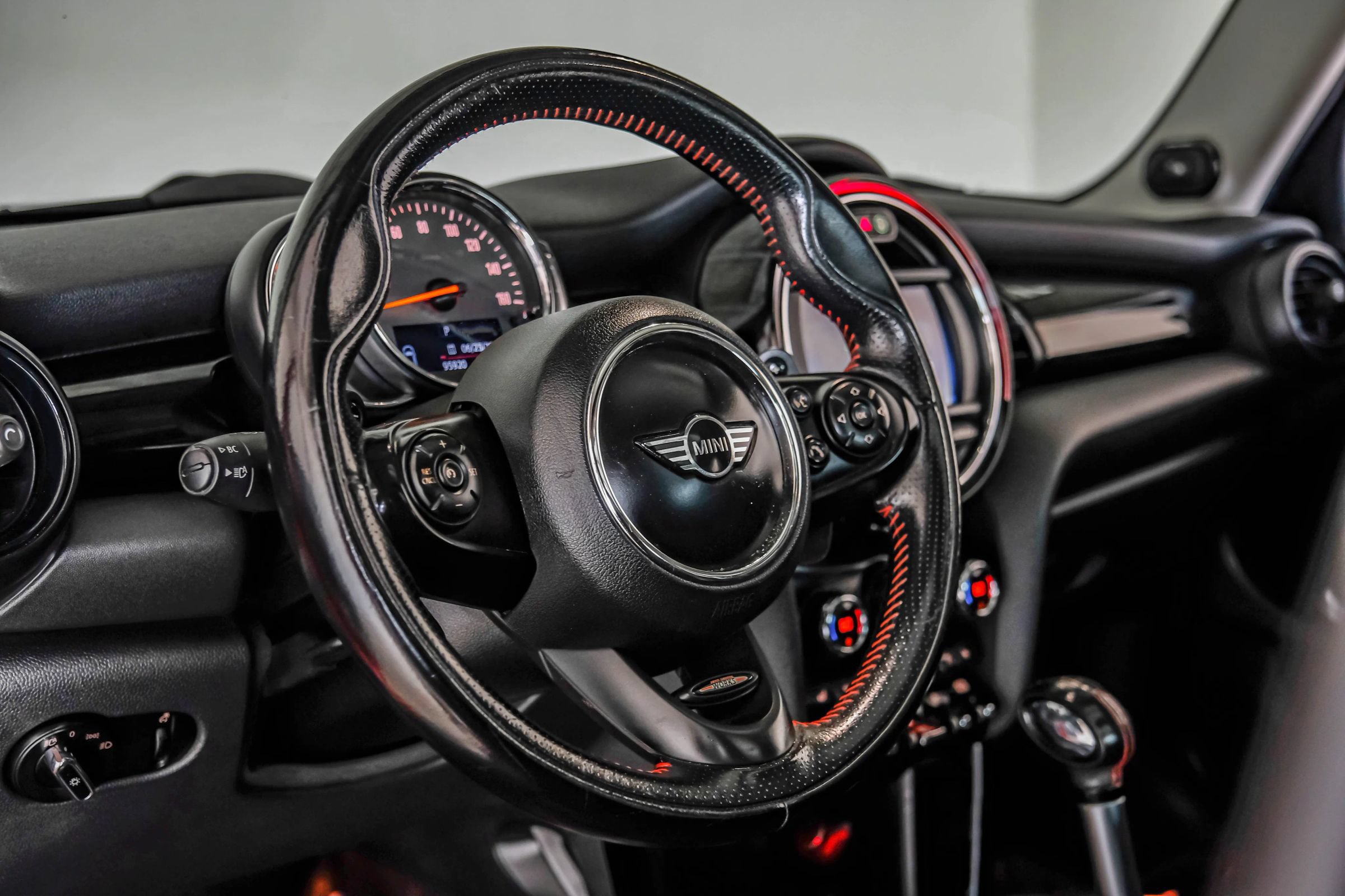 Used 2019 MINI Cooper S w/ Premium Package FWD image 16