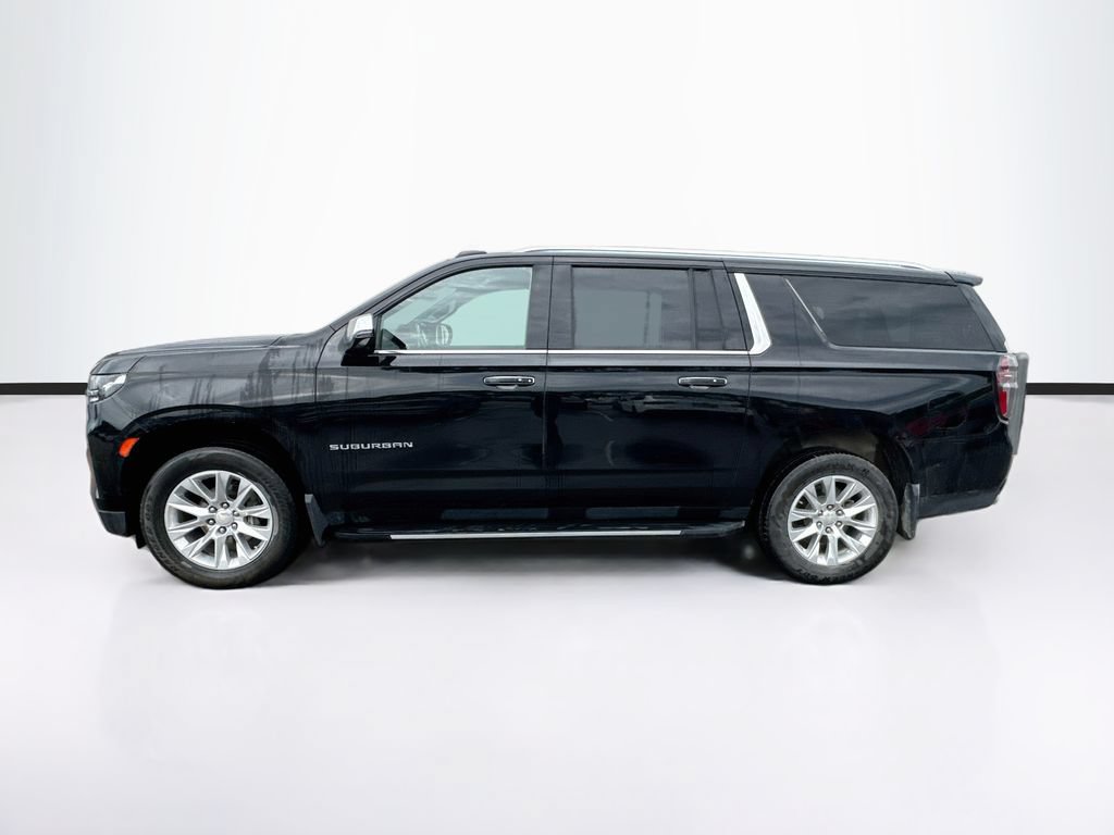 Used 2023 Chevrolet Suburban Premier AWD/4WD image 8