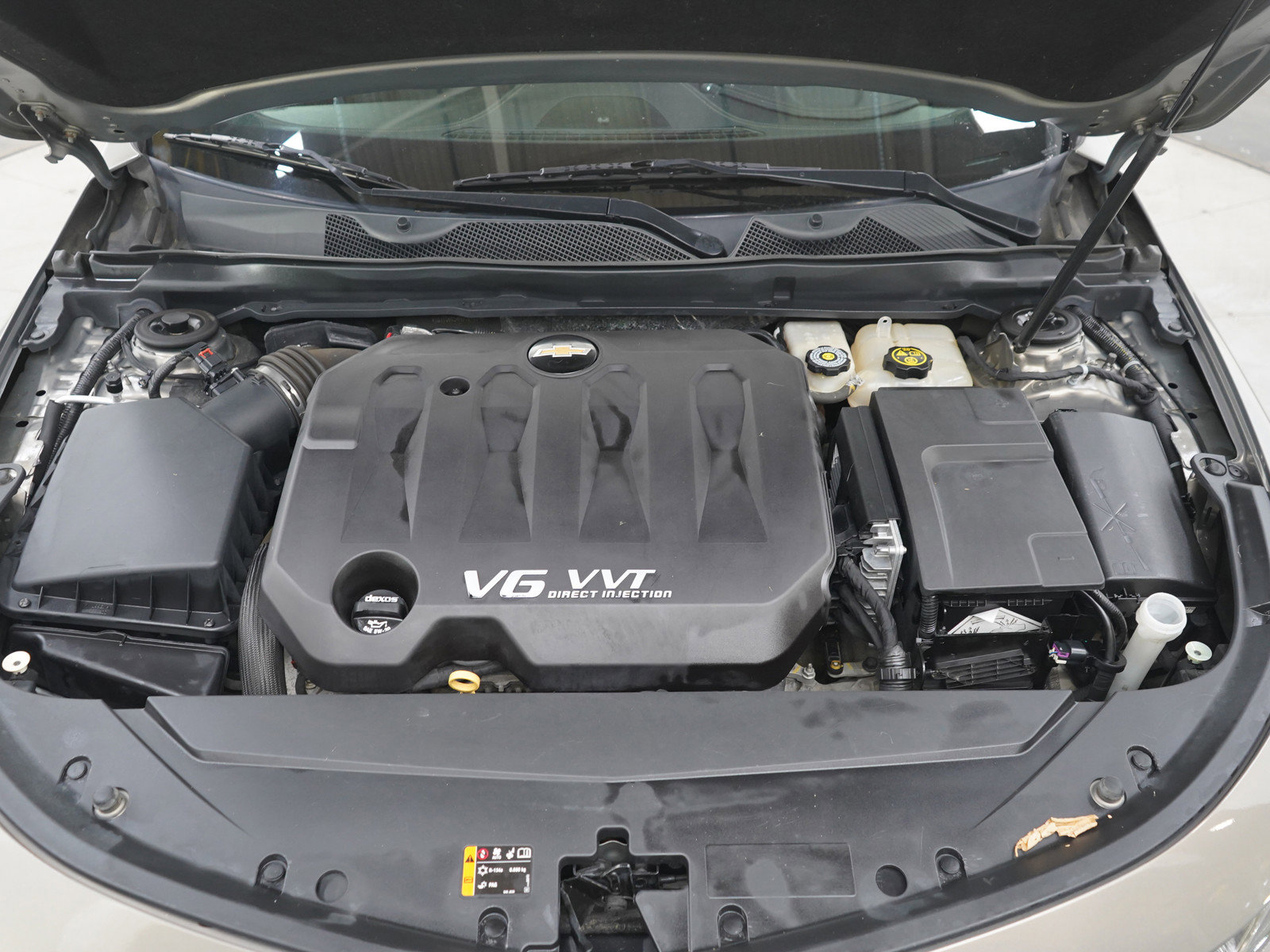 Used 2017 Chevrolet Impala LT FWD image 29