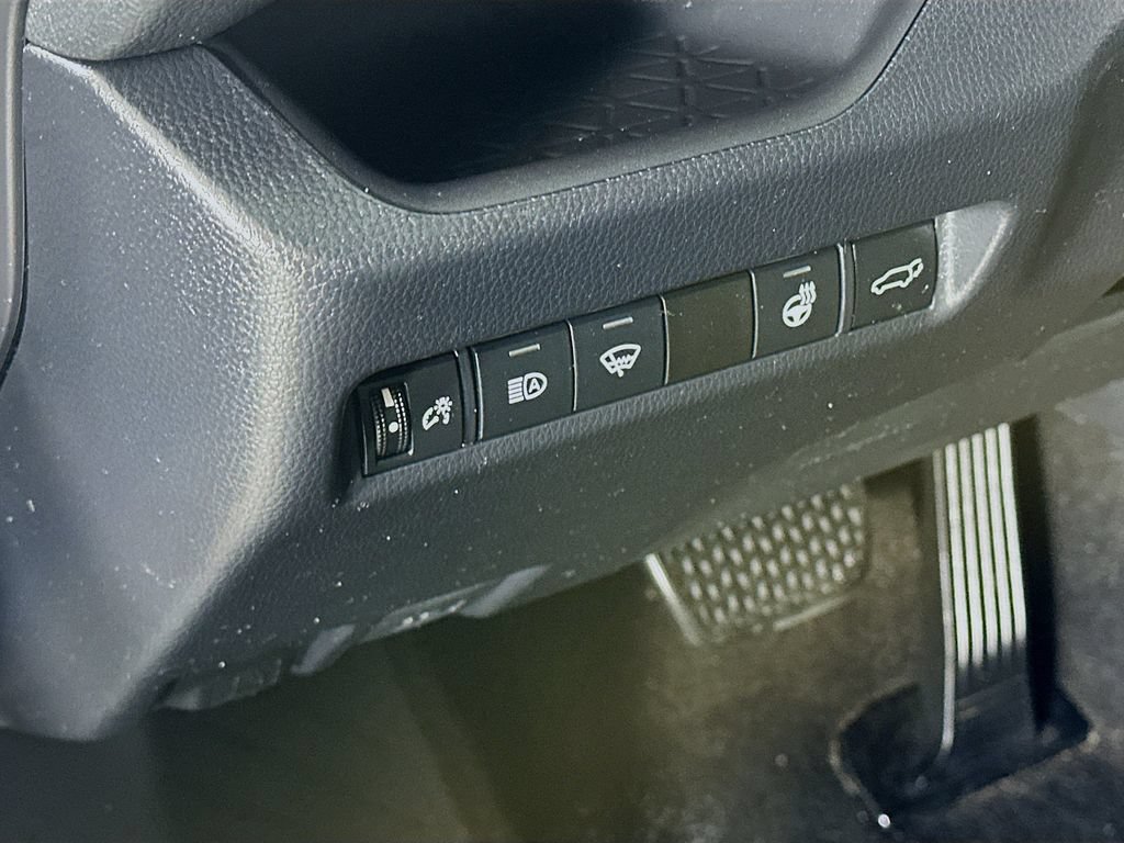 Used 2019 Toyota RAV4 XLE w/ Convenience Package AWD/4WD image 23
