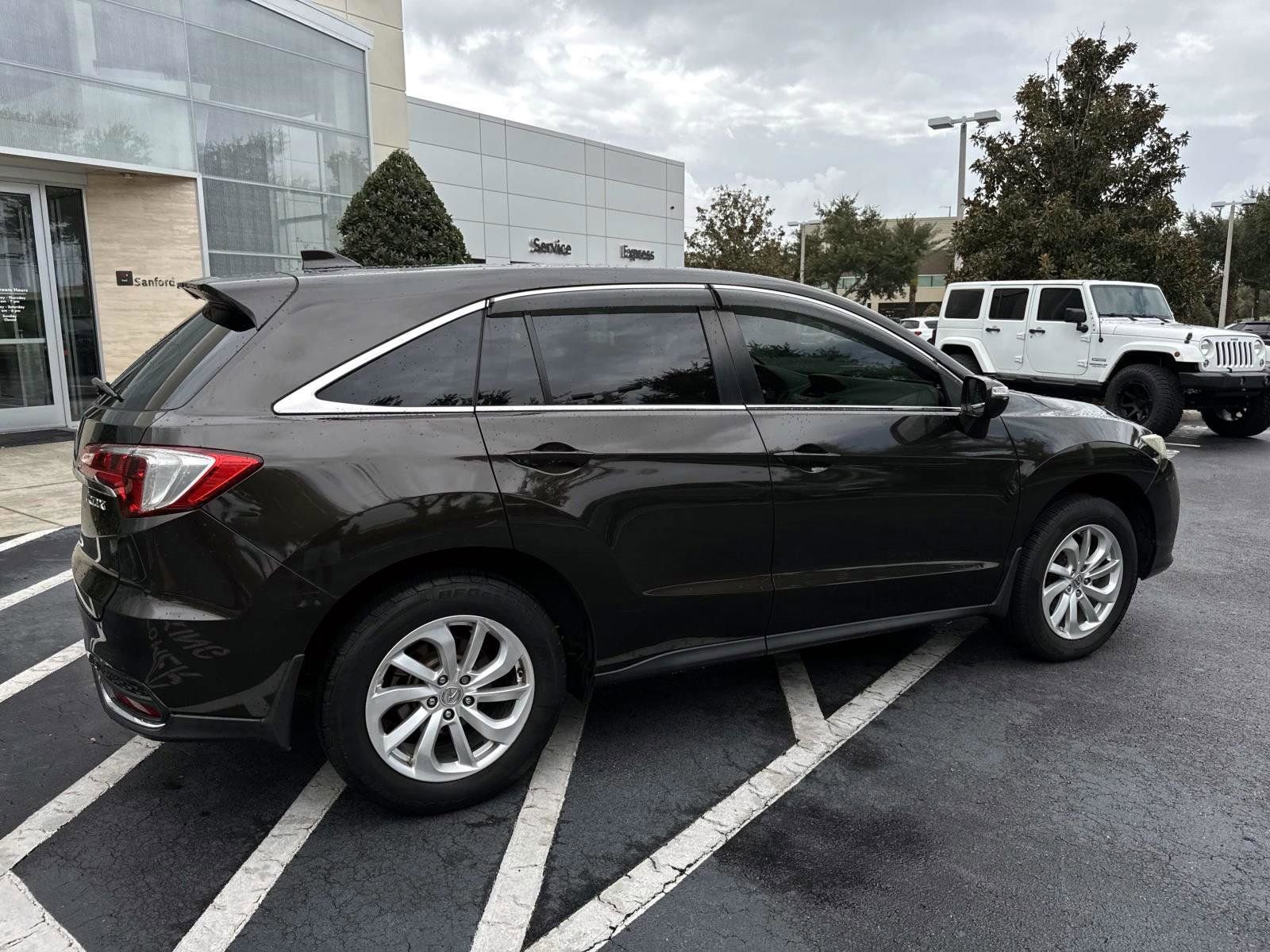 Used 2016 Acura RDX FWD image 2