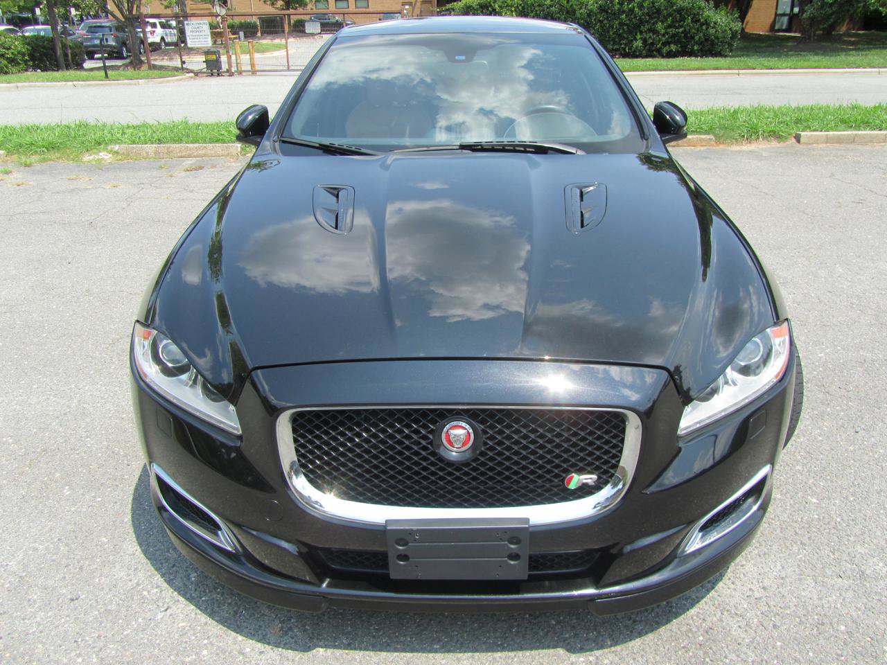 Used 2014 Jaguar XJ R Long Wheel Base RWD image 5