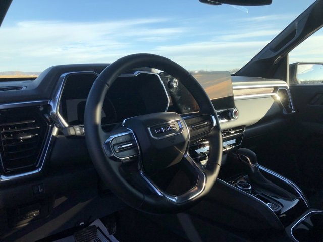 Used 2025 GMC Canyon Elevation w/ Convenience Package image 11