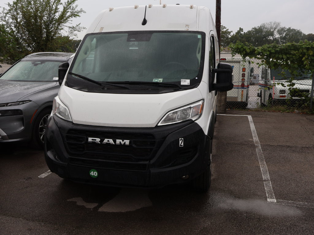 Used 2025 RAM ProMaster 2500 w/ Convenience Group FWD image 11