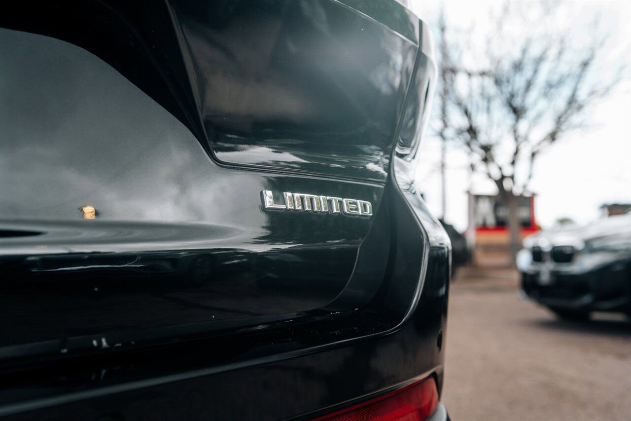 Used 2023 Jeep Grand Cherokee L Limited w/ Trailer Tow Group (B) image 13