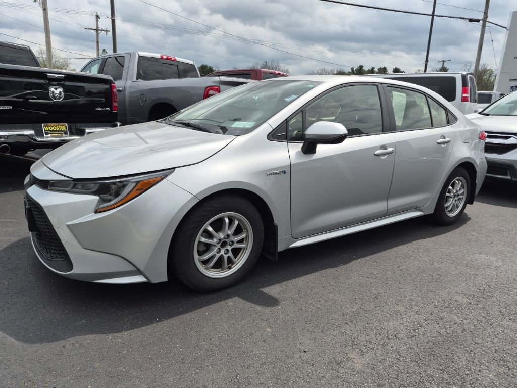 Used 2020 Toyota Corolla LE image 2