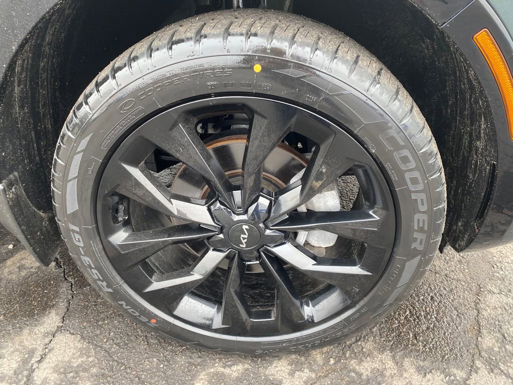 Used 2023 Kia Sorento X-Line EX image 31