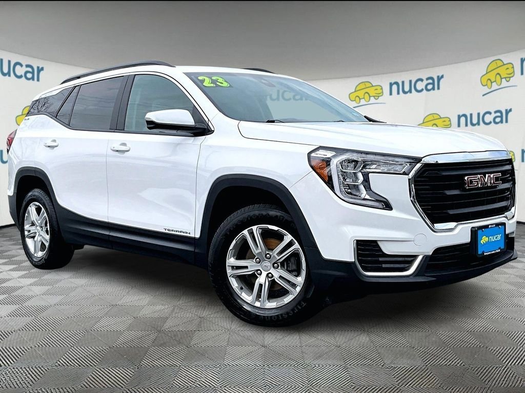 Used 2023 GMC Terrain SLE w/ Driver Convenience Package AWD/4WD image 1