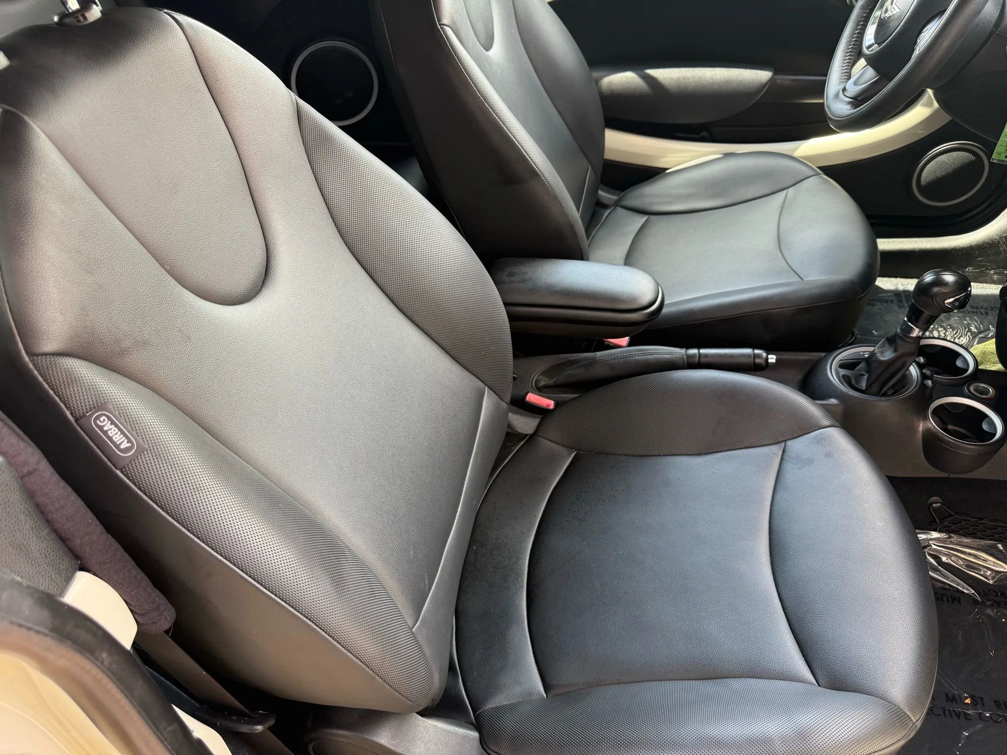 Used 2013 MINI Cooper Convertible image 16