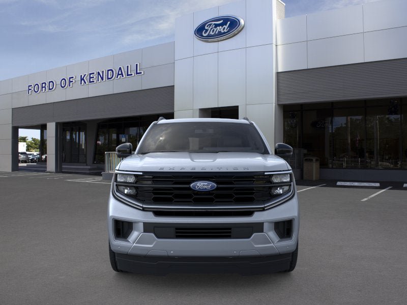 New 2026 Ford Expedition Platinum w/ Driver's Package AWD/4WD image 6
