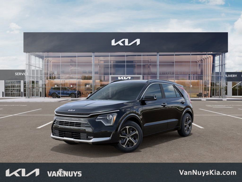 New 2025 Kia Niro SX