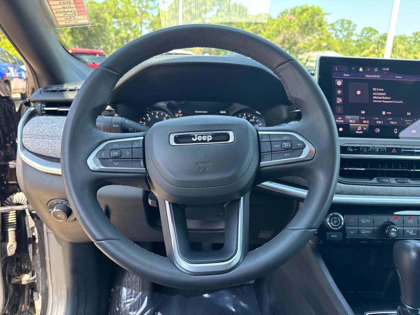 Used 2024 Jeep Compass Latitude AWD/4WD image 26