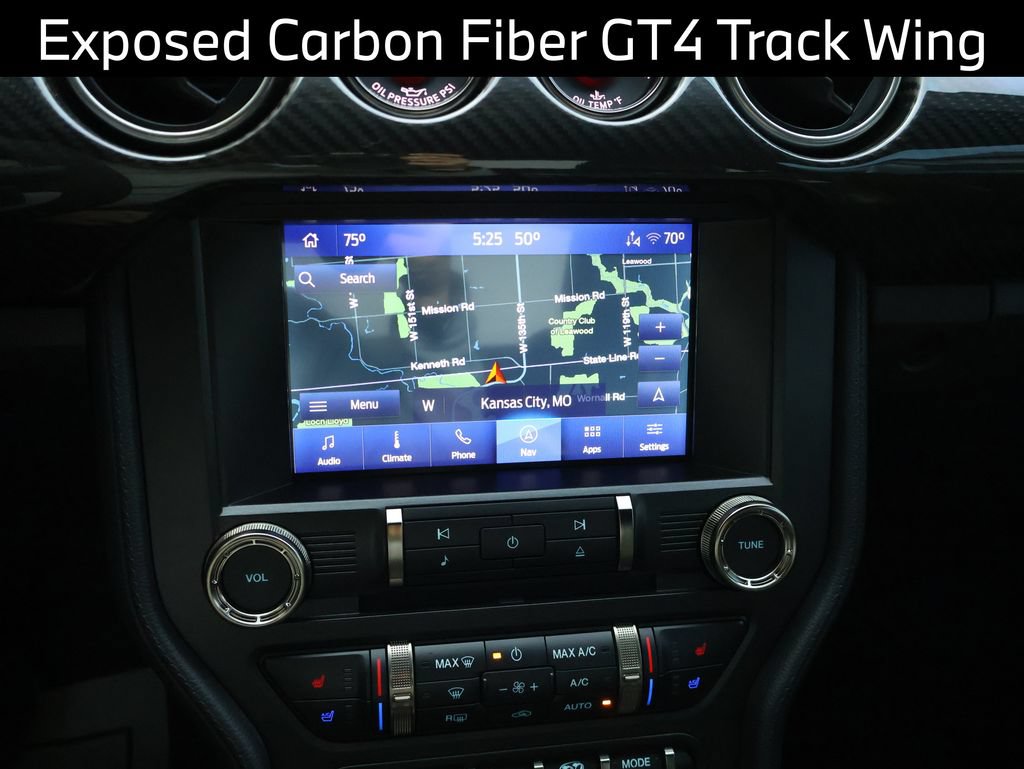 Used 2022 Ford Mustang Shelby GT500 w/ Technology Package RWD image 16