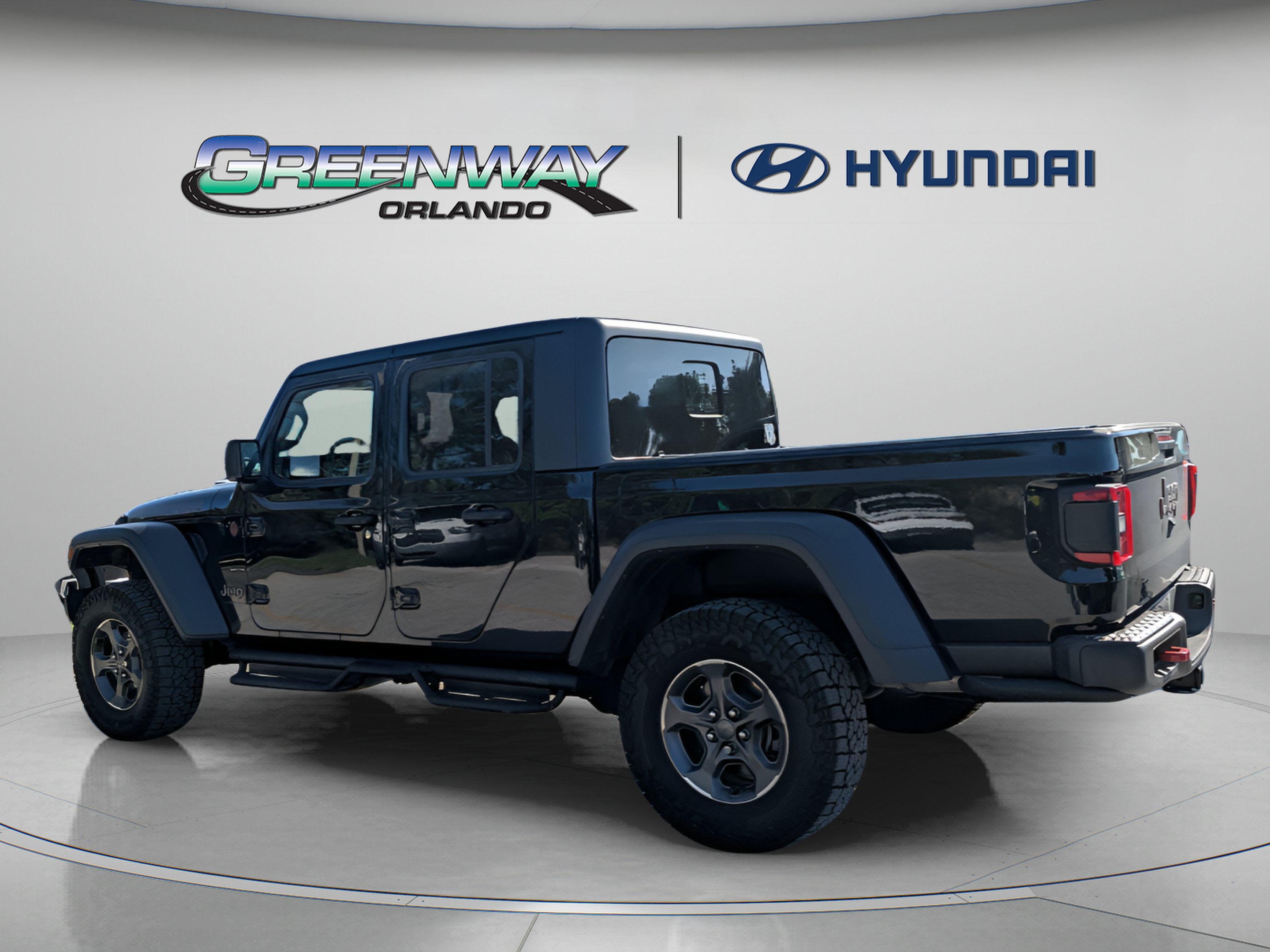 Used 2023 Jeep Gladiator Rubicon w/ LED Lighting Group AWD/4WD image 6