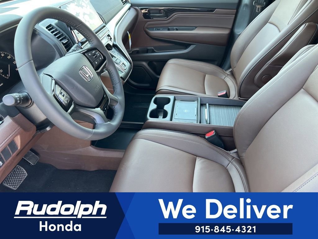 New 2026 Honda Odyssey Touring image 9