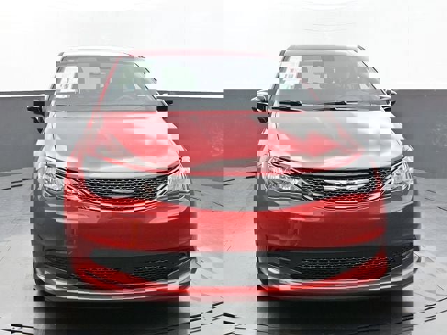 New 2026 Chrysler Voyager LX image 8