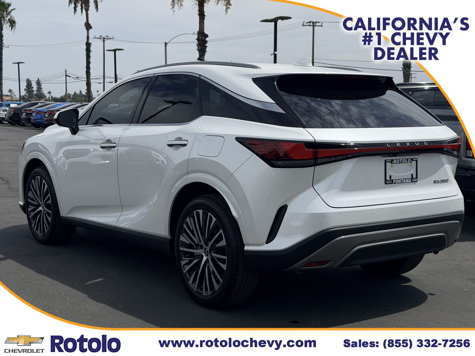 Used 2025 Lexus RX 350 Premium Plus w/ Accessory Package (Z1) FWD image 4