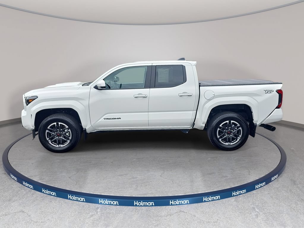 Used 2025 Toyota Tacoma TRD Sport AWD/4WD image 9