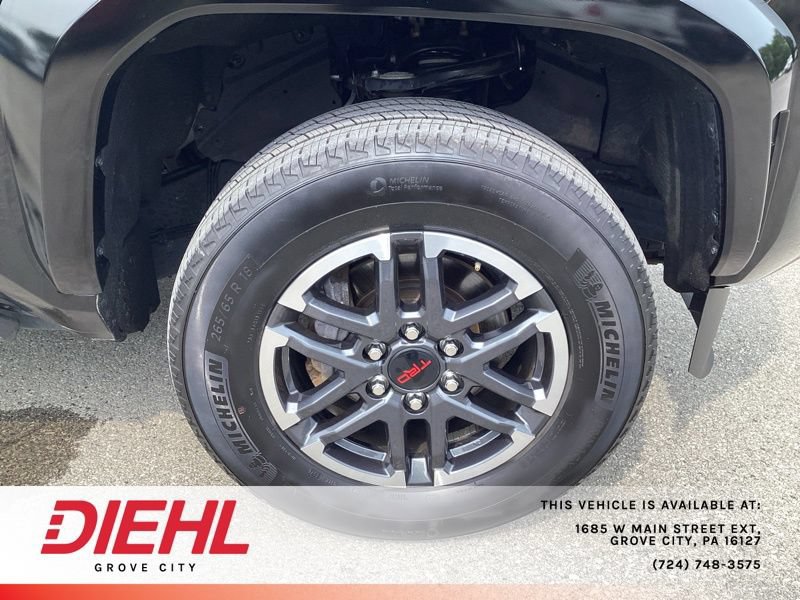 Used 2024 Toyota Tacoma TRD Sport AWD/4WD image 9