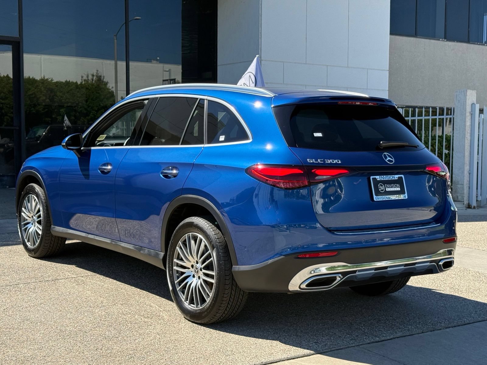 Used 2026 Mercedes-Benz GLC 300 image 10