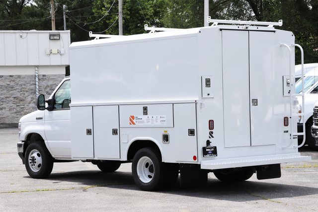 New 2026 Ford E-350 and Econoline 350 Super Duty w/ Power Equipment Group image 2