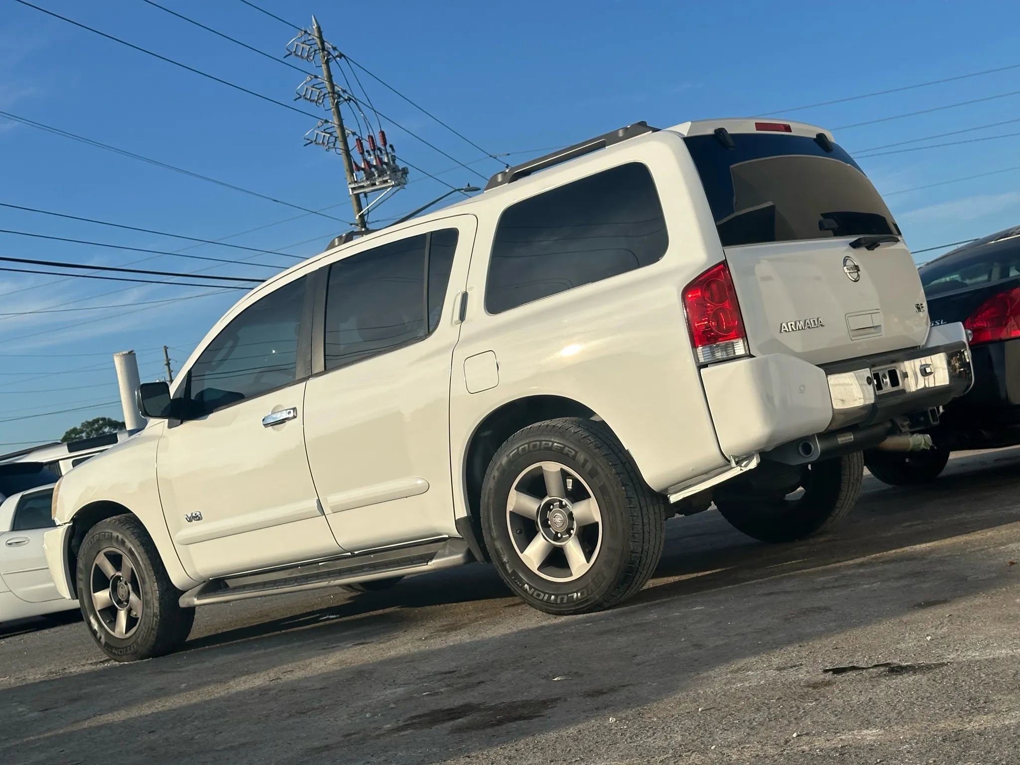 Used 2005 Nissan Armada SE image 4