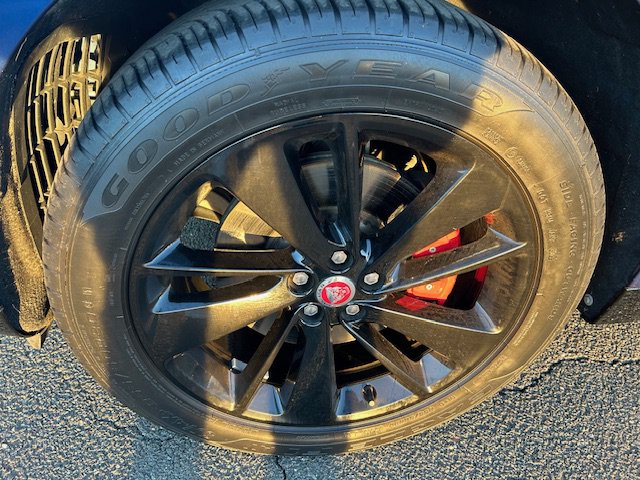 Certified 2023 Jaguar F-PACE S AWD/4WD image 11