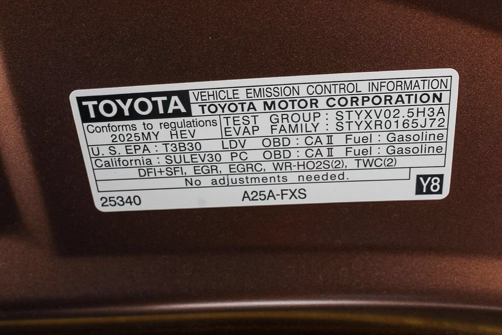 Used 2025 Toyota Crown Signia w/ Advanced Technology Package AWD/4WD image 26