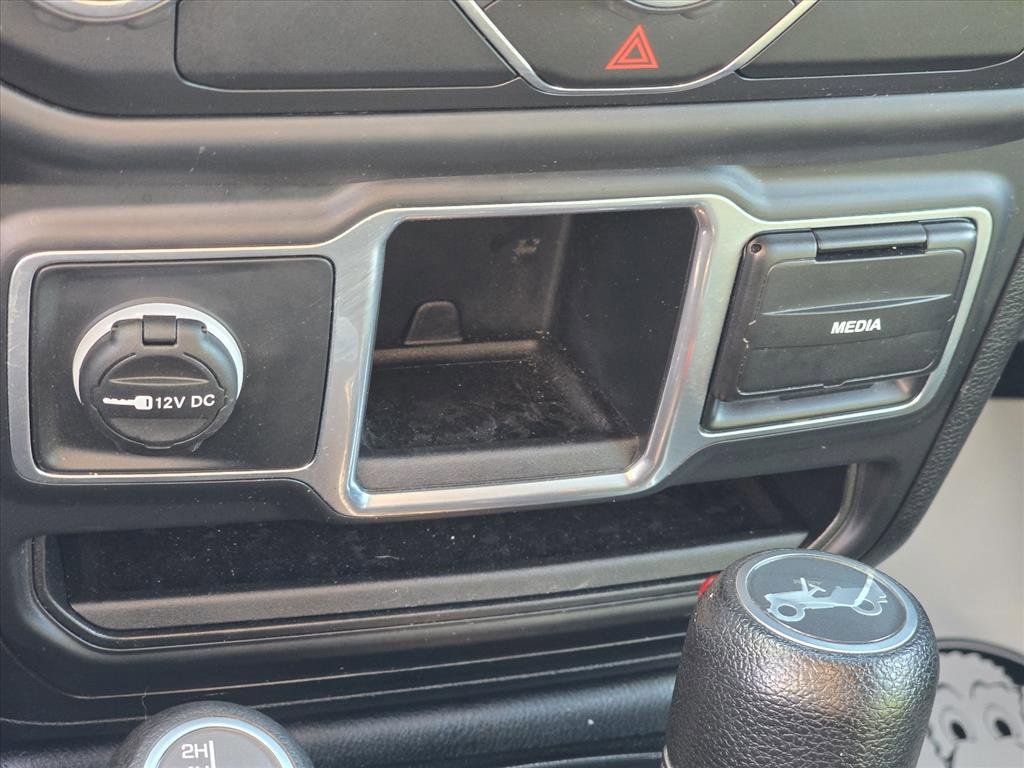 Used 2018 Jeep Wrangler Sport image 18