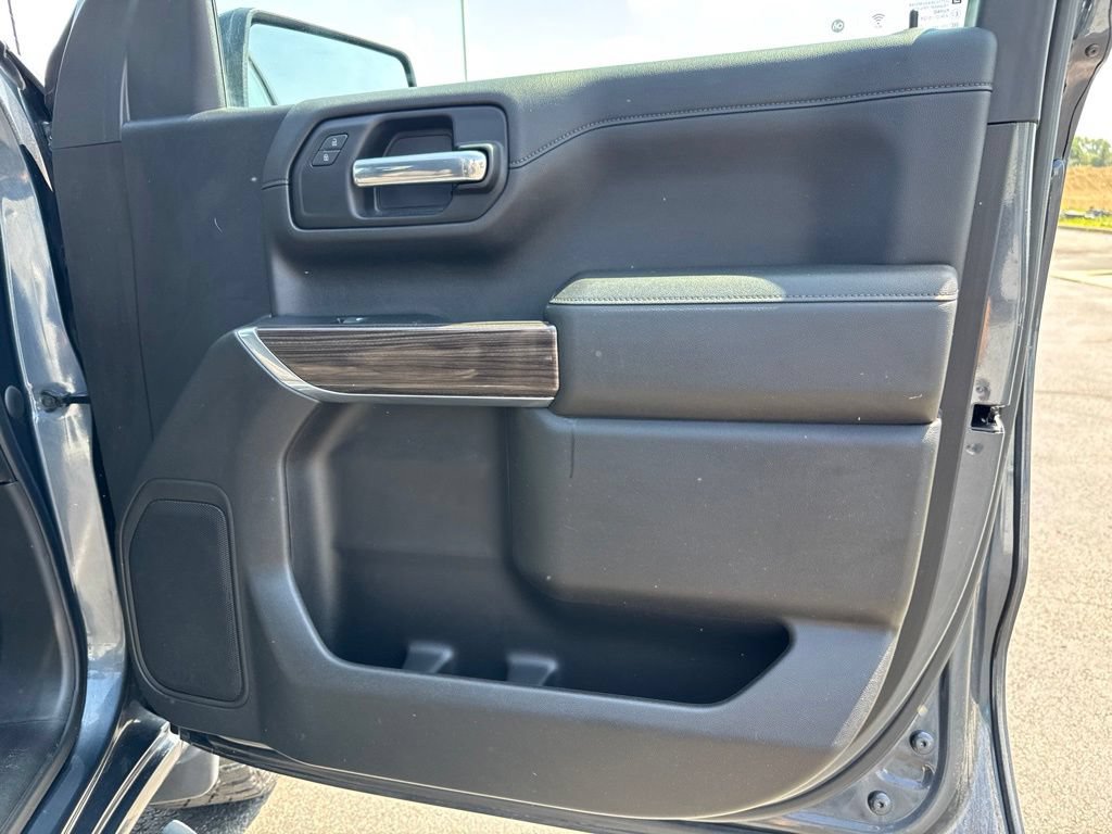 Used 2022 Chevrolet Silverado 1500 LT Trail Boss w/ Bed Protection Package AWD/4WD image 39