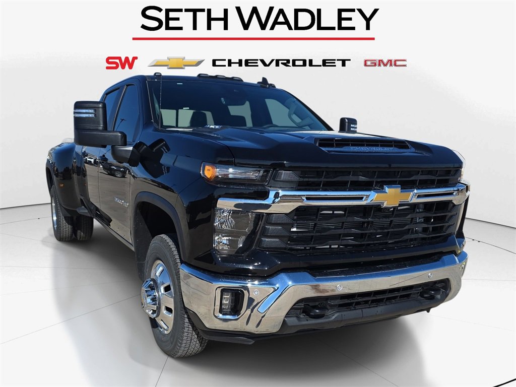 New 2026 Chevrolet Silverado 3500 LT w/ All Star Edition